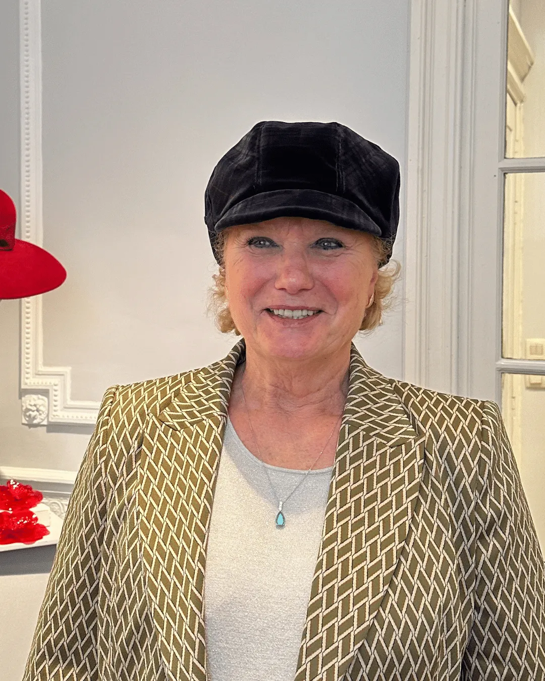 Véronique — Casquette Velours 'Lolita'