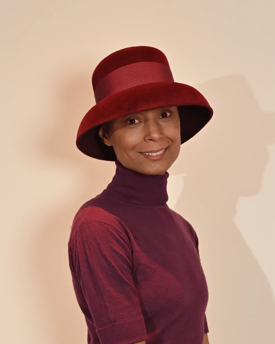 Louise — Chapeau cloche en feutre velours 'Little Hepburn'